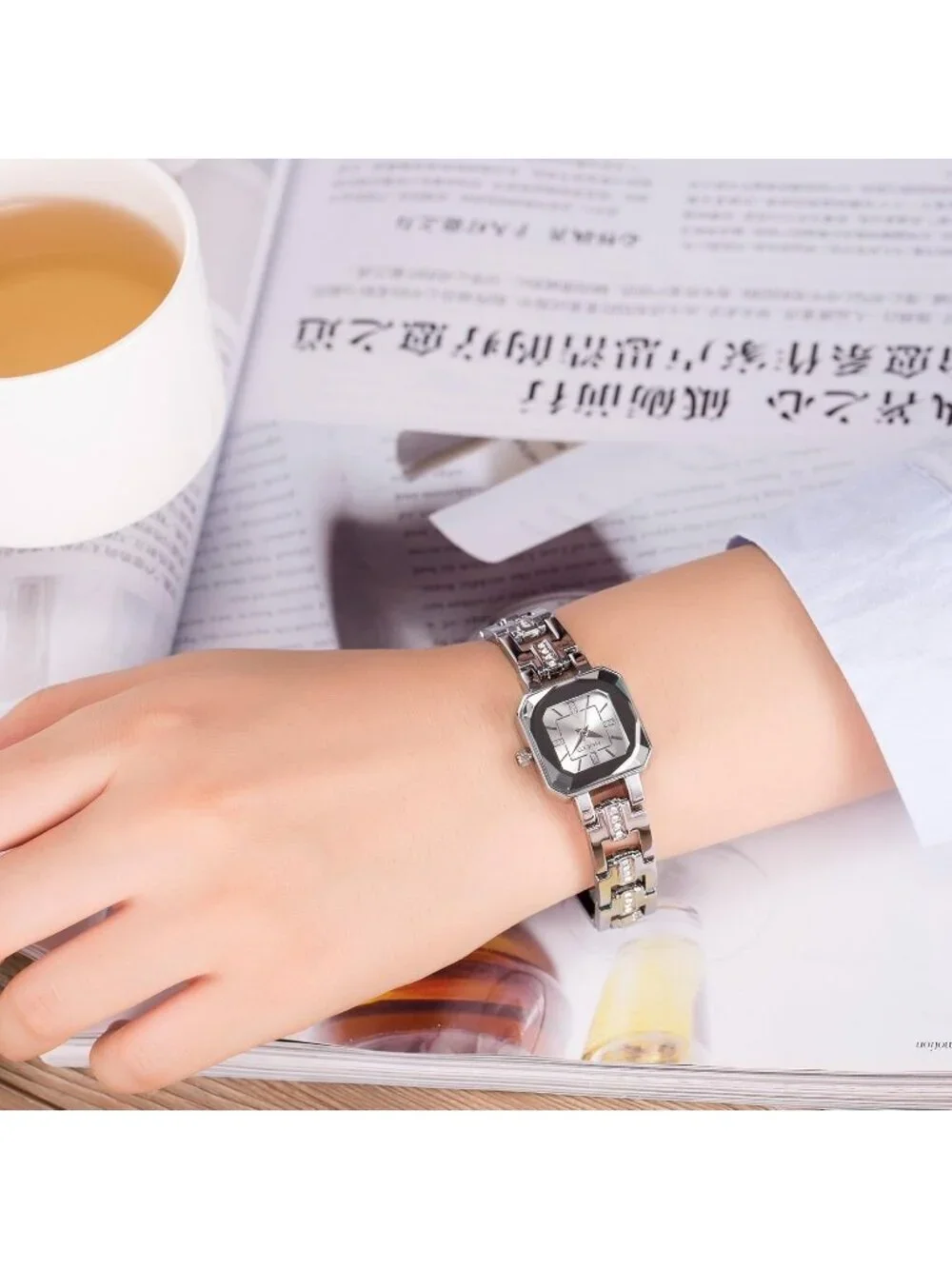 Women All Silver Analog Quartz Diamonds Waterproof Movement Bracelet Wrist Watch